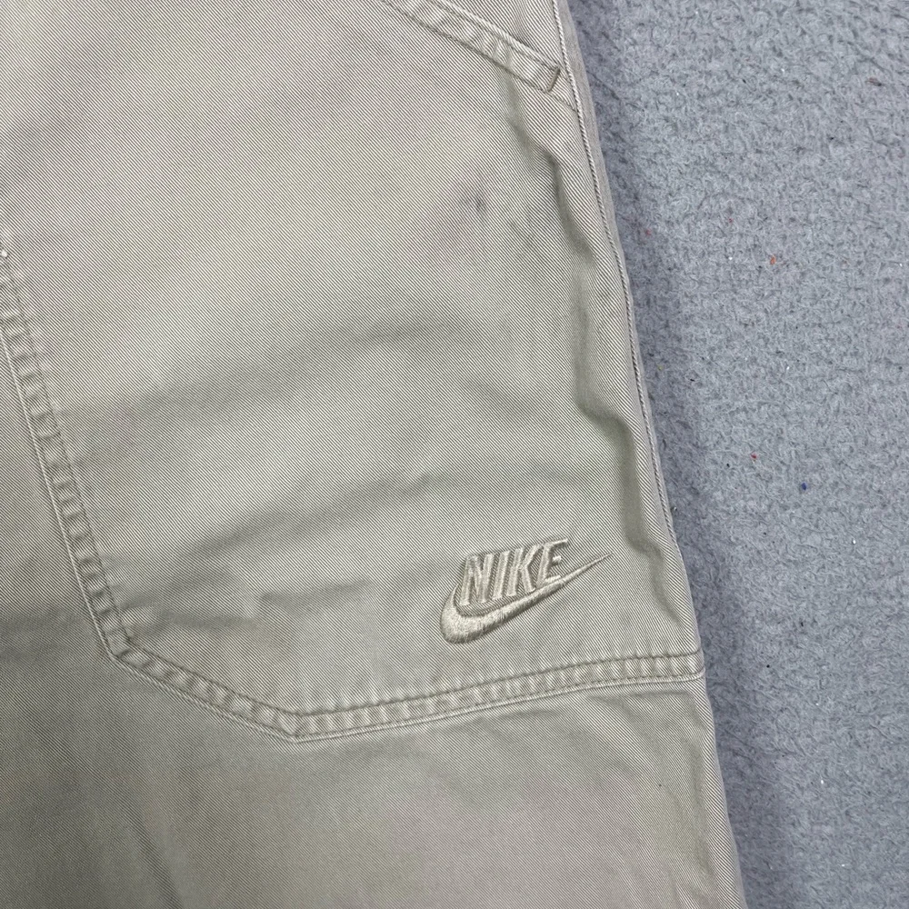 Vintage y2k Nike embroidered baggy Shorts‎